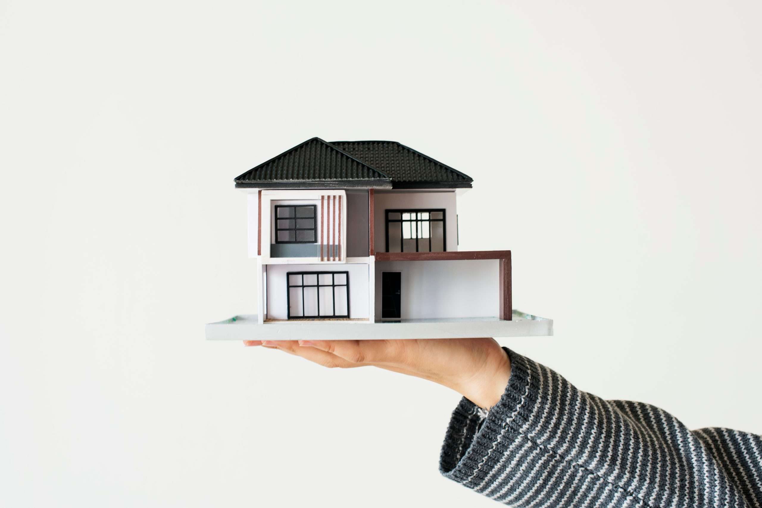 Real Estate Agent in Dubai